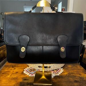 1980s Vintage Coach 5080 Brief Bag Black Leather USA